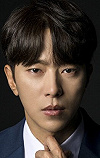 Фото — Юн Хён-мин (Yoon Hyeon-min)