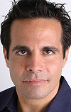 Фото — Марио Кантоне (Mario Cantone)