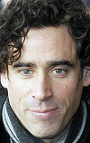 Фото — Стивен Мэнгэн (Stephen Mangan)