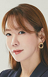 Фото — Ким Джон-ын (Kim Jeong-eun)